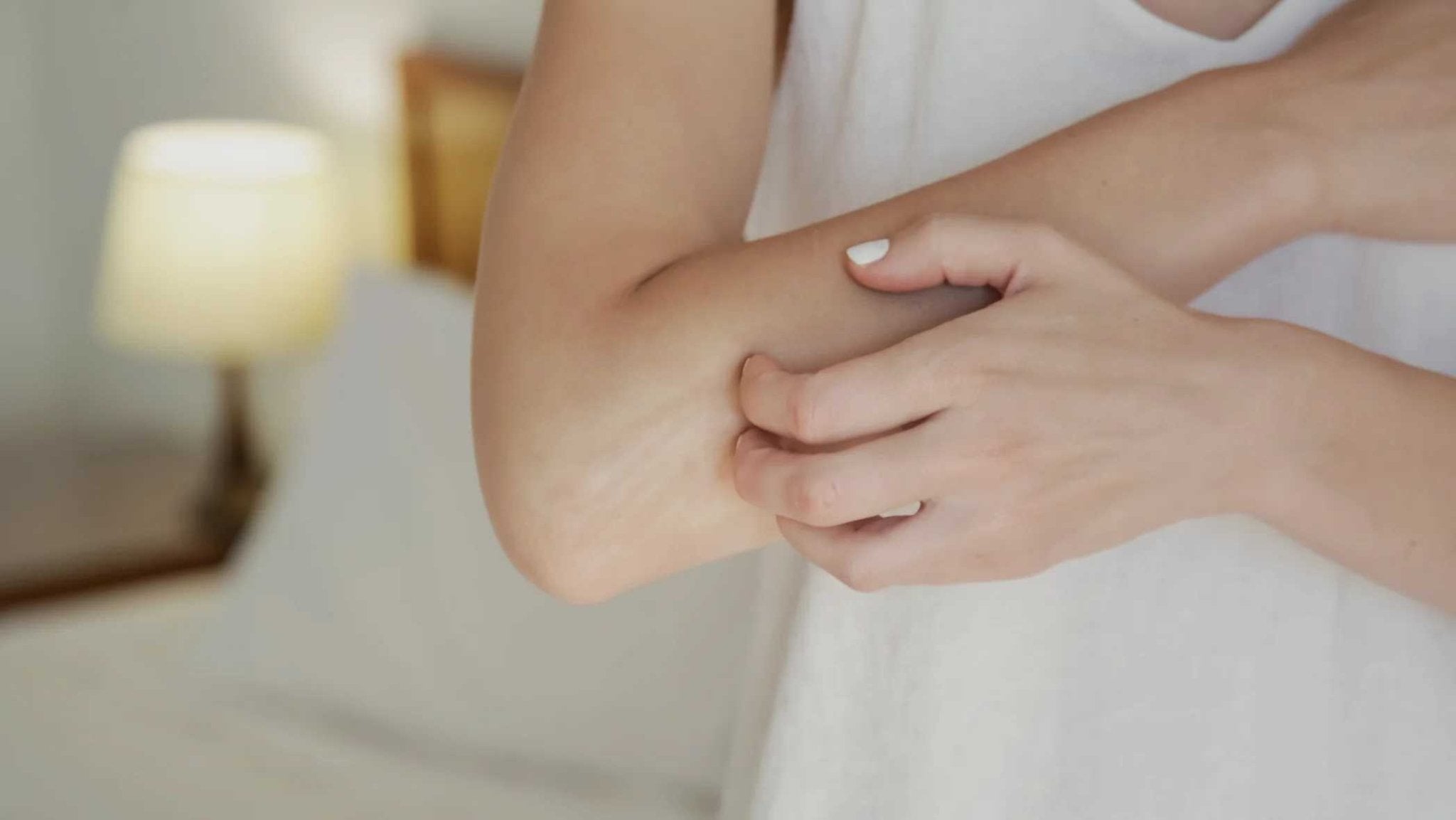 How to Care for Eczema - Learn Gentle Skincare Routine - French Beauty Co.