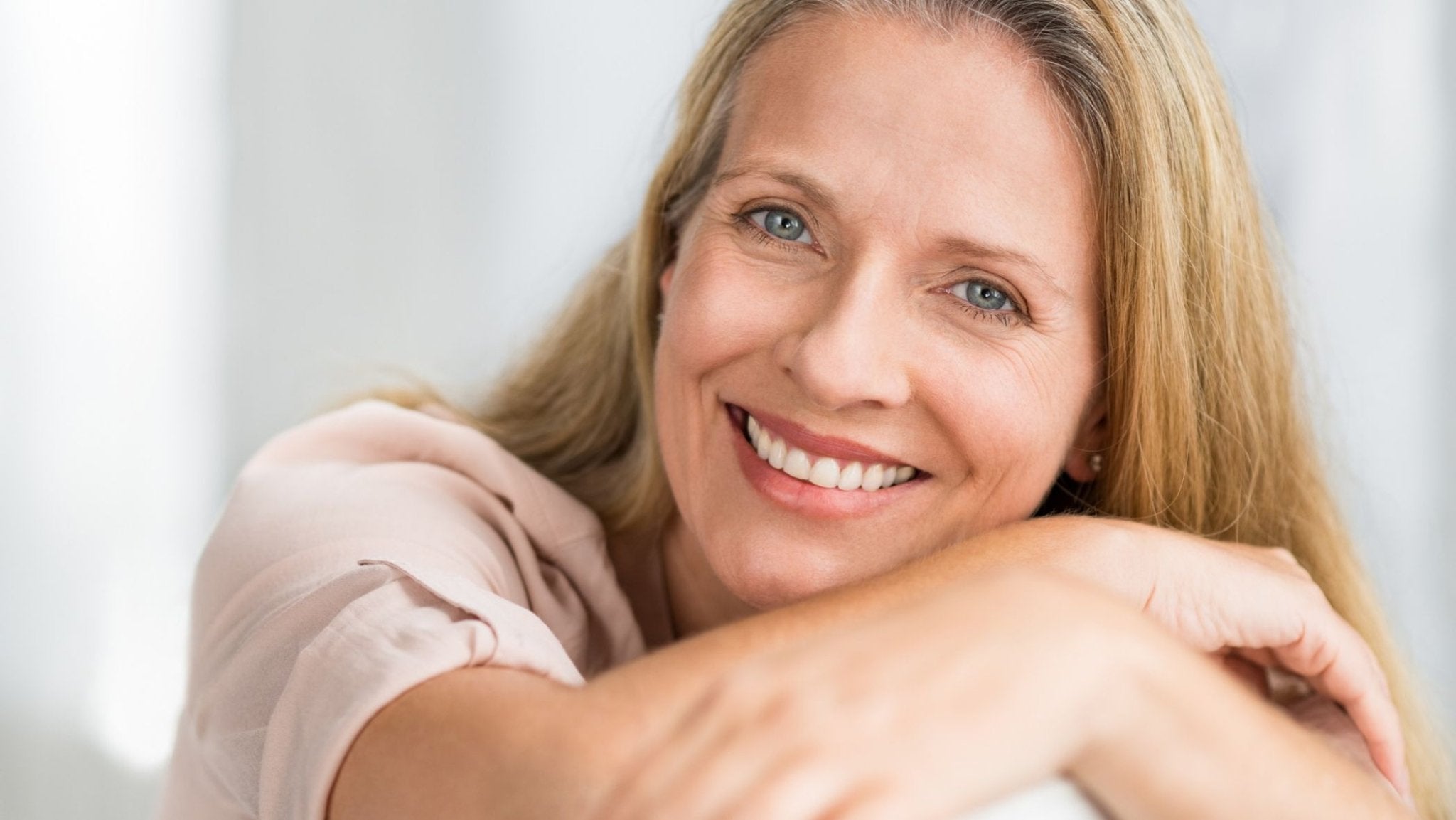 Perimenopause & Your Skin: Understanding and Embracing the Changes - French Beauty Co.