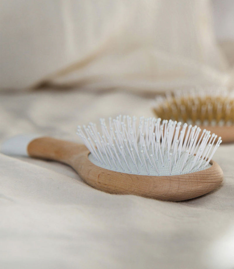 001 Wooden Detangling Hair Brush with Nylon bristles