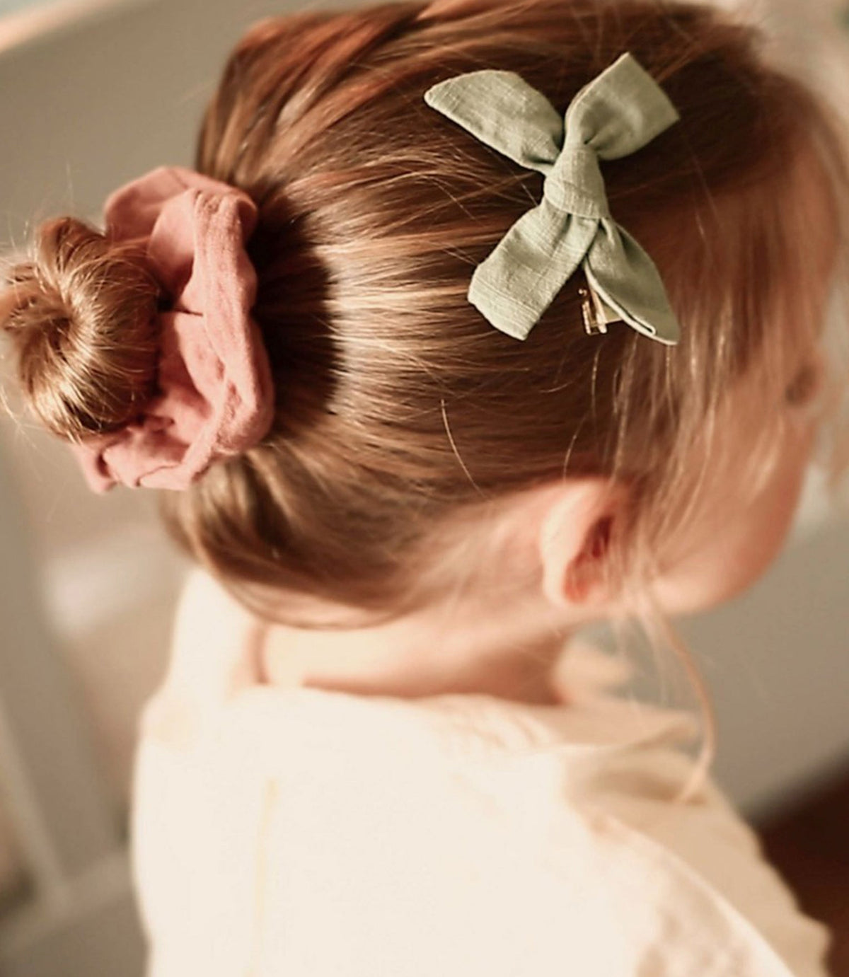 420 Hair Clip with Green Fabric bow - Alice