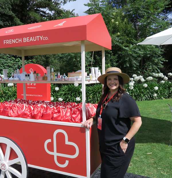 So Frenchy So Chic - A cart FULL of goodies!